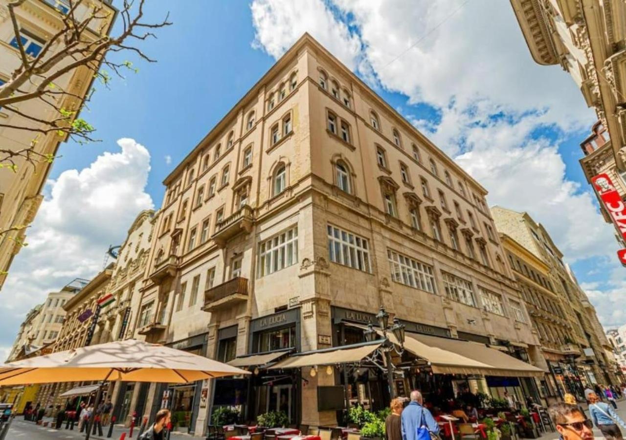 Luxury Apartment By The Famous Vaci Street Budapeşte Dış mekan fotoğraf