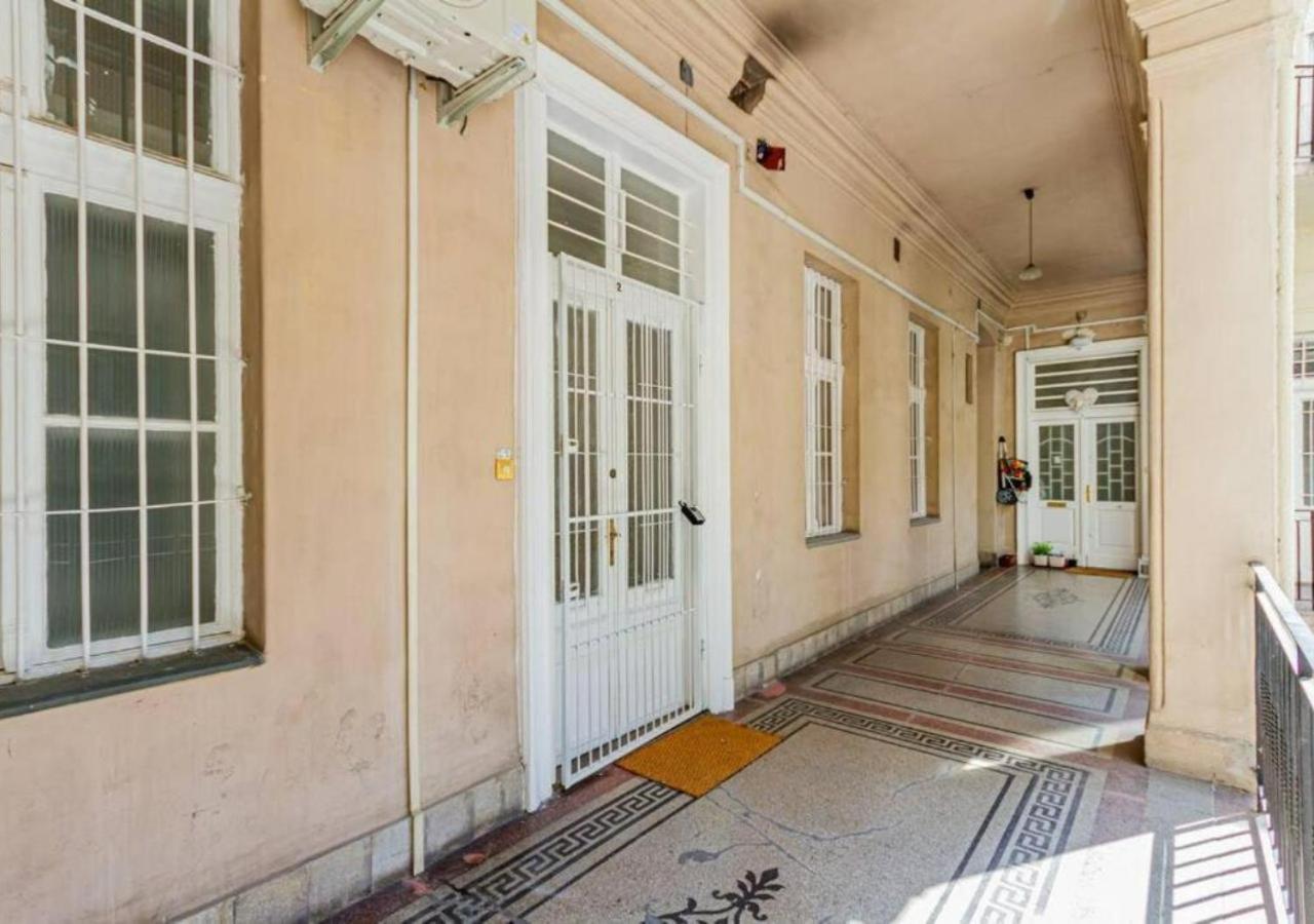 Luxury Apartment By The Famous Vaci Street Budapeşte Dış mekan fotoğraf
